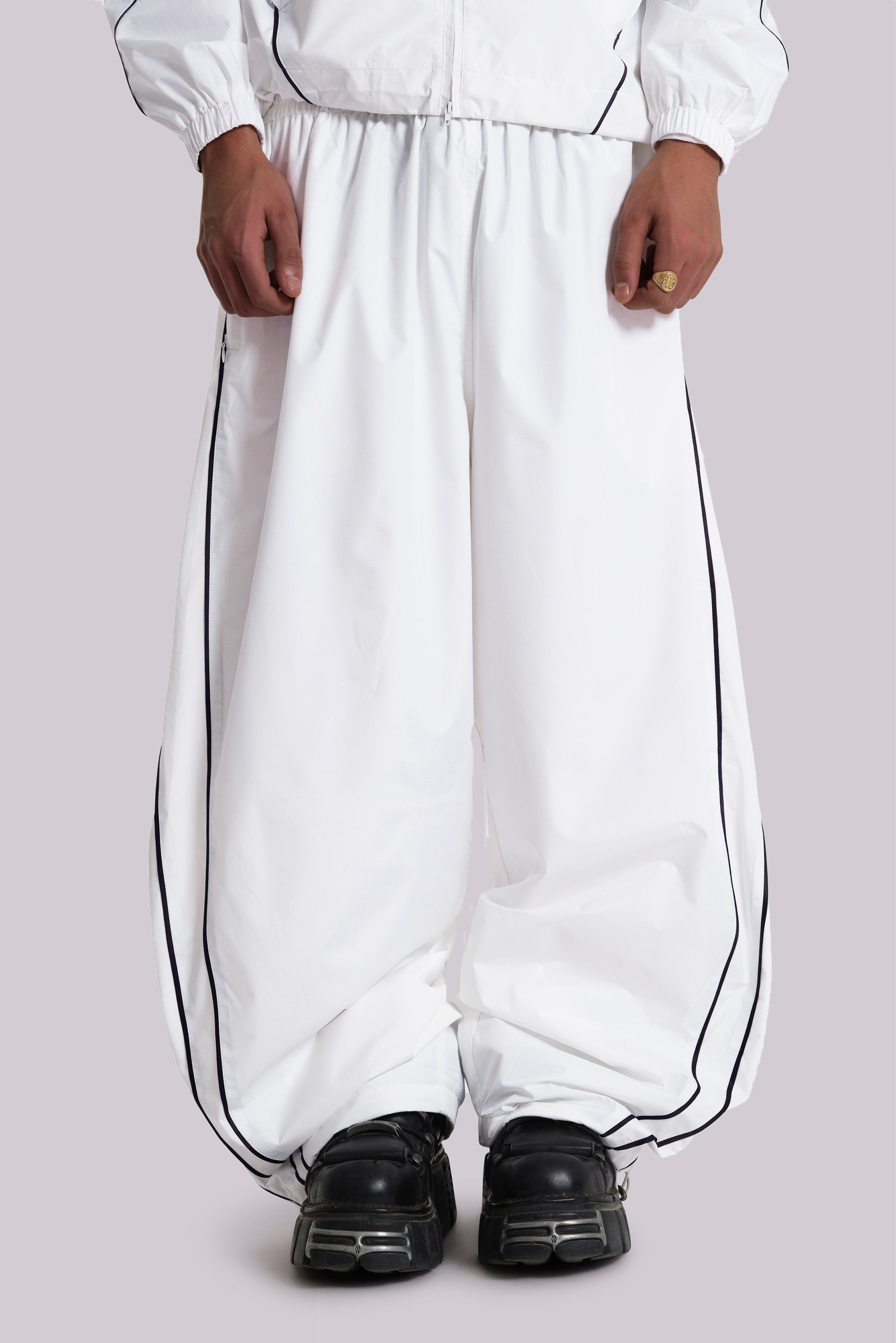 Men's White Vapor Joggers